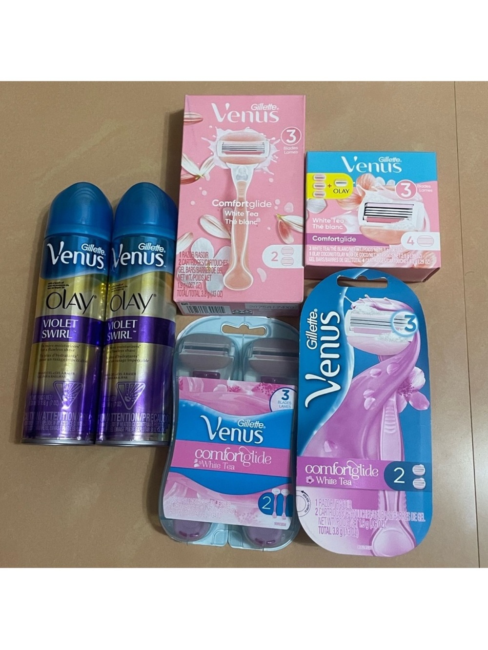 Gillette Venus Razor Refills & Shave Gel Bundle